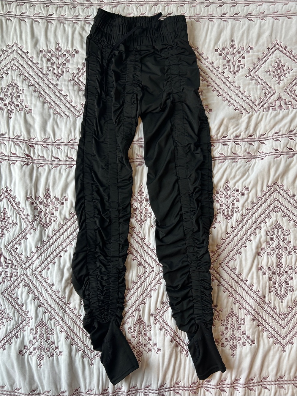 Agogie Black Ruched Resistance +20 Jogger Pants Leggings